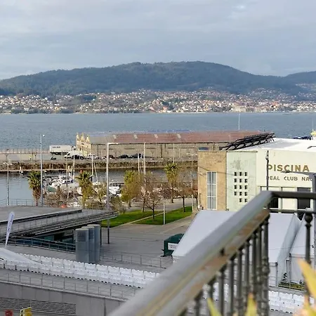 Bonito Piso Con Vistas, Centrico, Acogedor Apartment Vigo Exterior photo